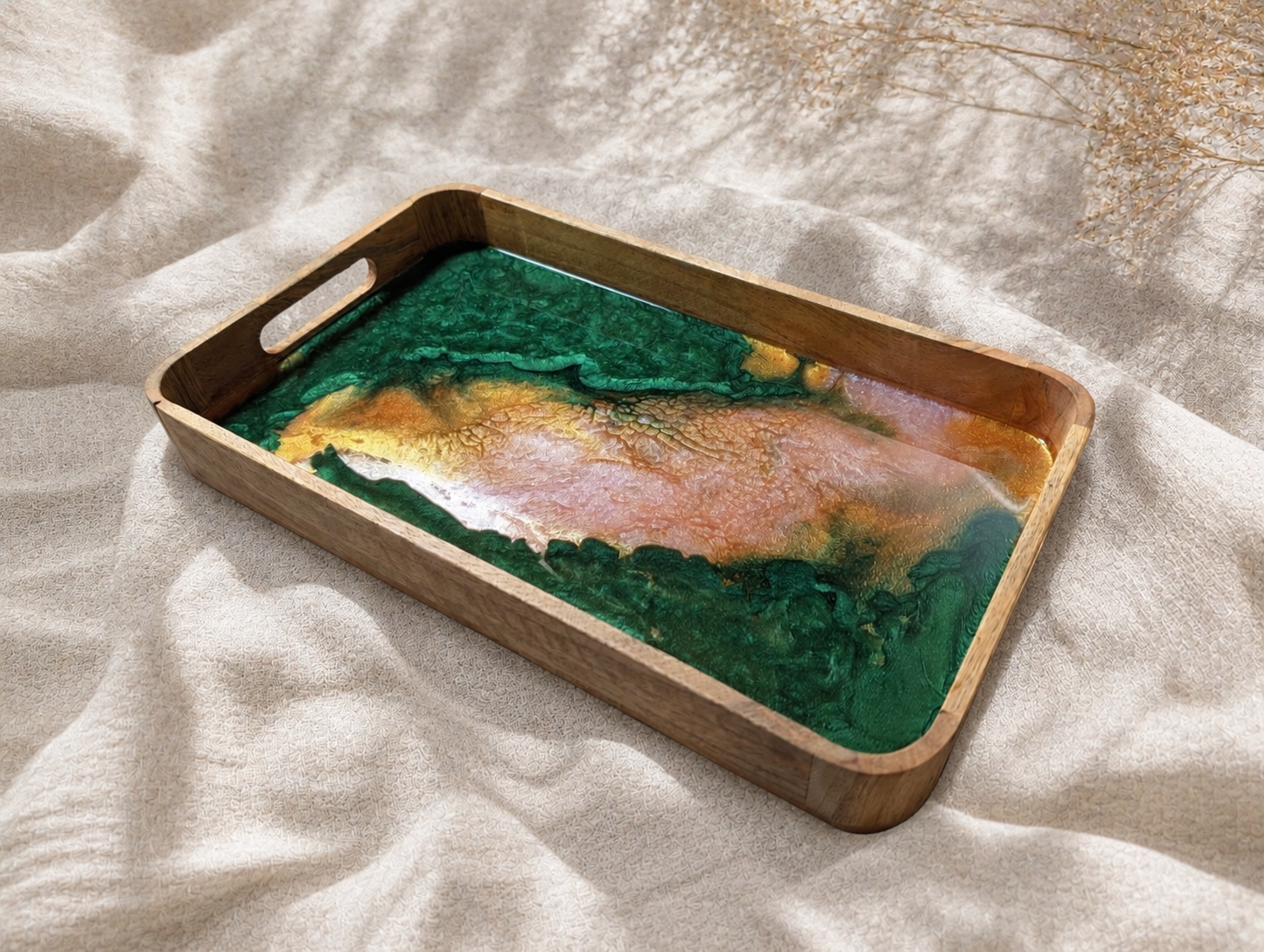 Biomorphic tray no. 09